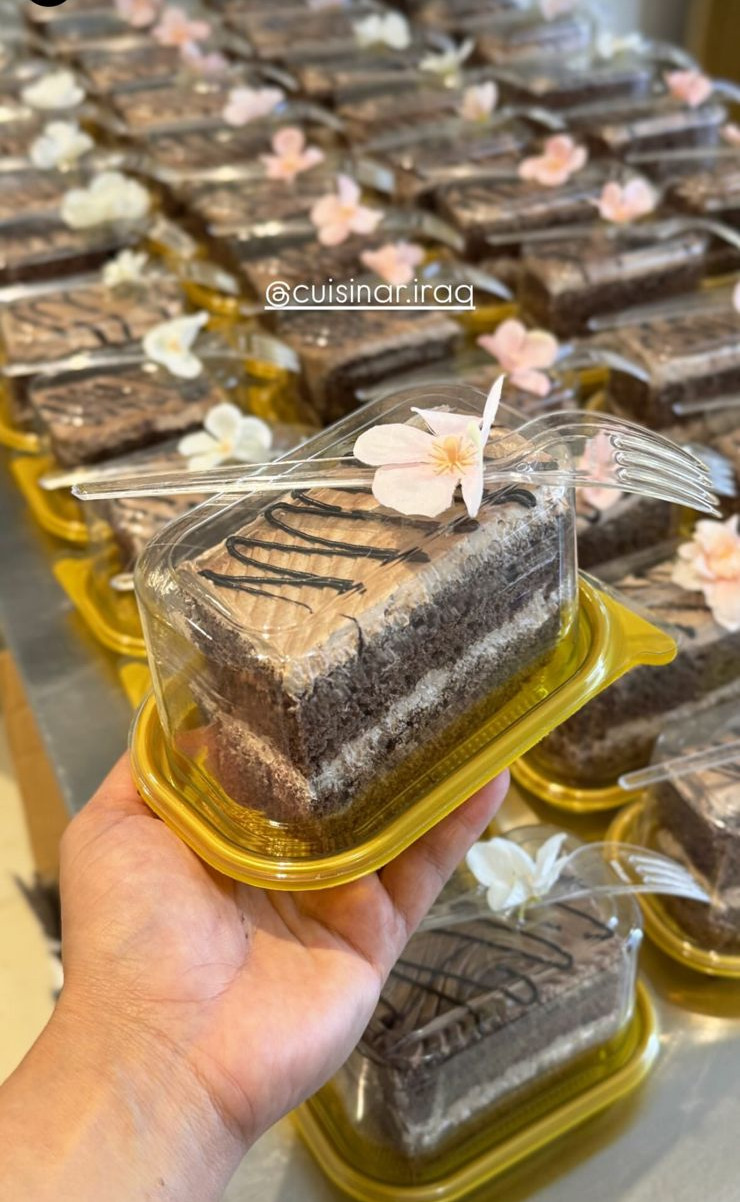 قطع كيك مناسبات